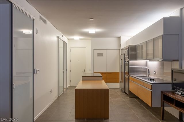 3722 Las Vegas Boulevard 1503, Las Vegas, NV 89158