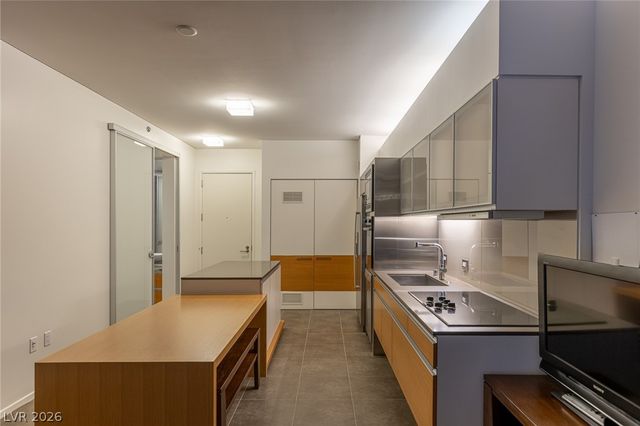 3722 Las Vegas Boulevard 1503, Las Vegas, NV 89158