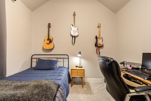 135 Calvin Drive, Wolfforth, TX 79382