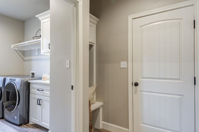 135 Calvin Drive, Wolfforth, TX 79382