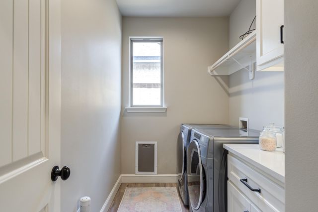 135 Calvin Drive, Wolfforth, TX 79382