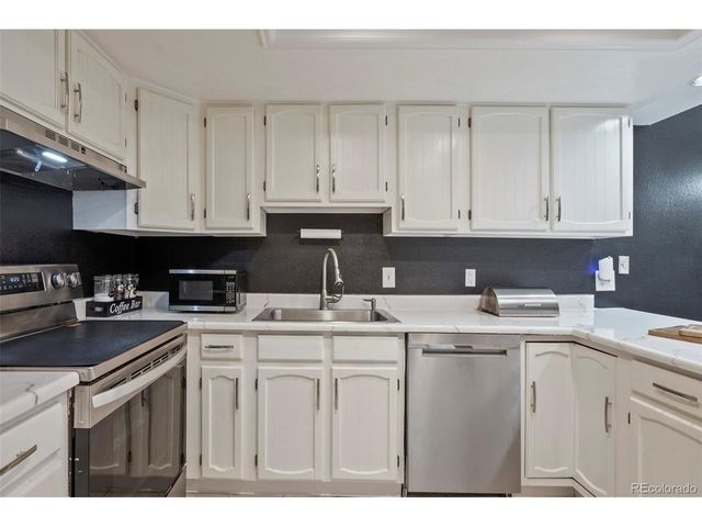 15491 E Wyoming Dr G, Aurora, CO 80017