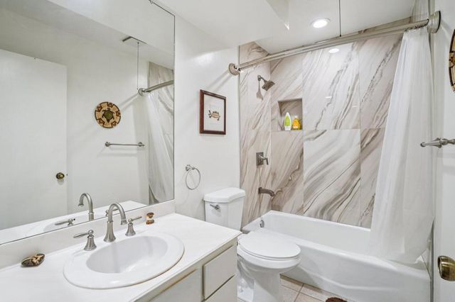 3155 E Ramon Road 311, Palm Springs, CA 92264