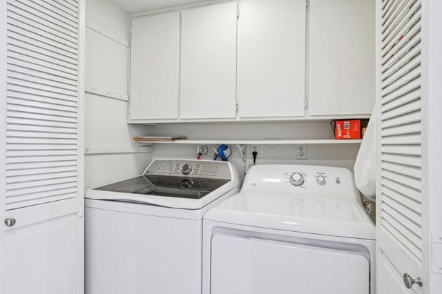 3155 E Ramon Road 311, Palm Springs, CA 92264