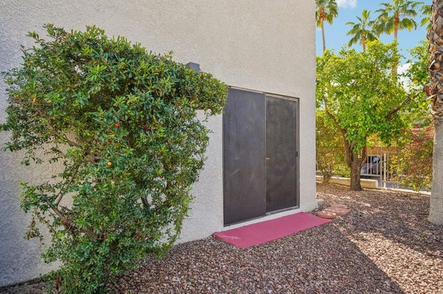 3155 E Ramon Road 311, Palm Springs, CA 92264
