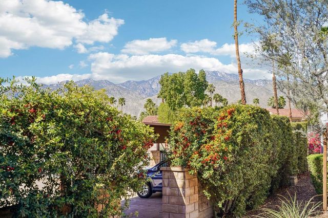 3155 E Ramon Road 311, Palm Springs, CA 92264