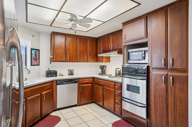 3155 E Ramon Road 311, Palm Springs, CA 92264