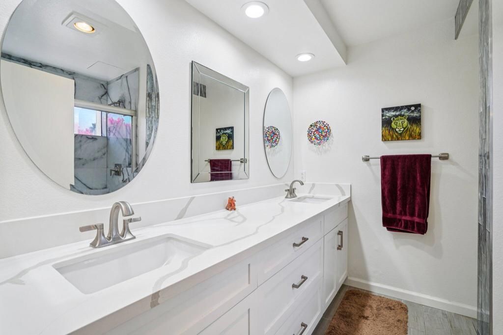 Image 15 of property listing at 3155 E Ramon Road 311, Palm Springs, CA 92264