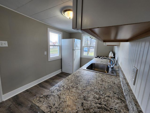 26405 Chippendale Street, Roseville, MI 48066