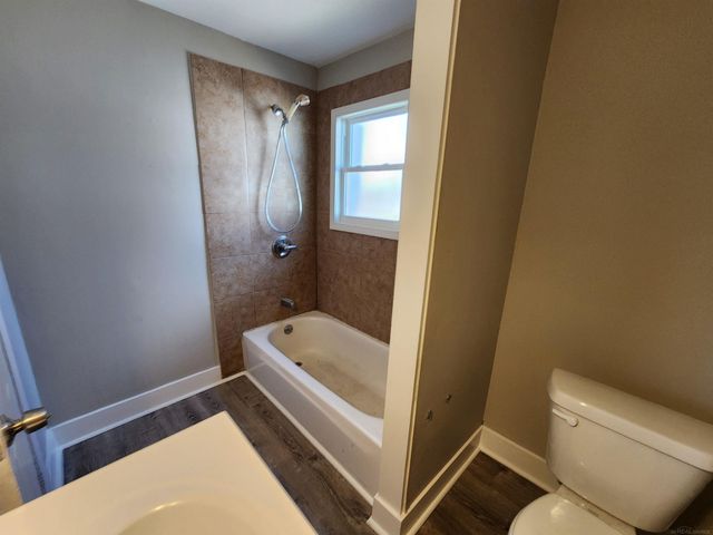 26405 Chippendale Street, Roseville, MI 48066