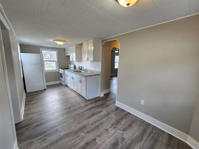 26405 Chippendale Street, Roseville, MI 48066