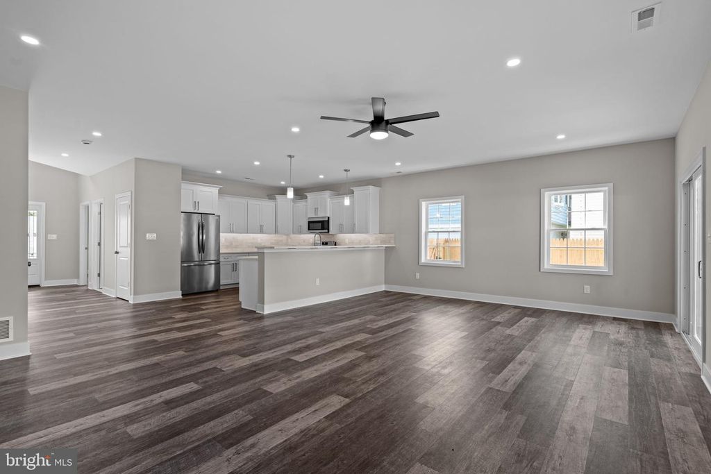 1020 ANNE STREET, CROYDON, PA 19021 — photo 4