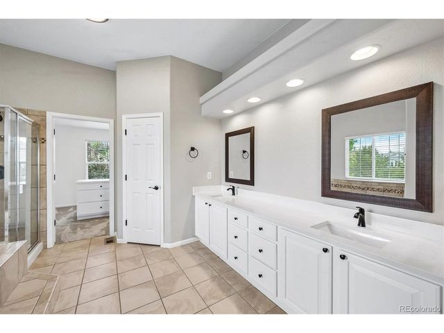 3801 S Malaya Ct, Aurora, CO 80013