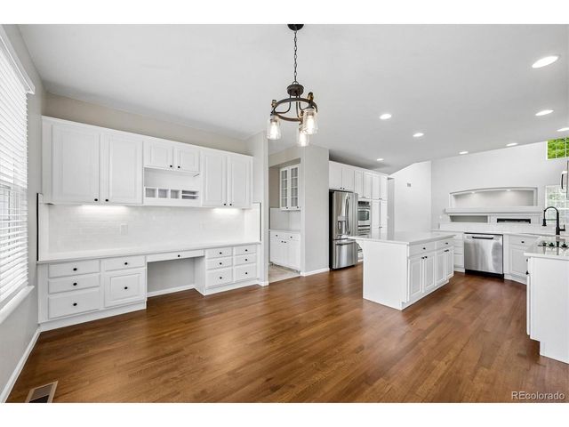 3801 S Malaya Ct, Aurora, CO 80013