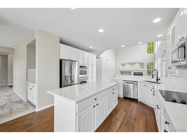 3801 S Malaya Ct, Aurora, CO 80013