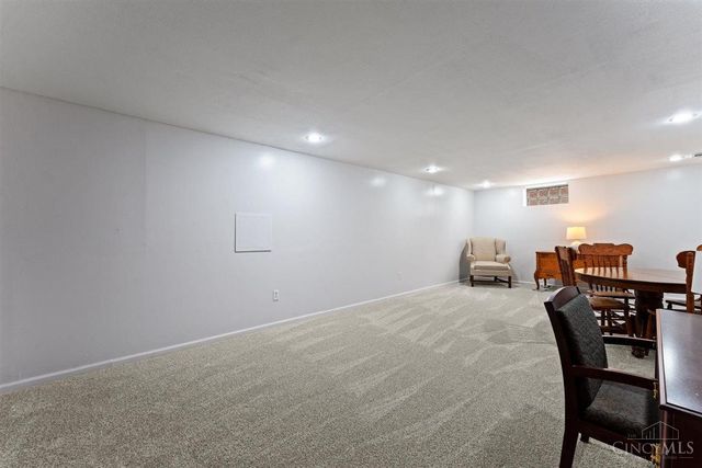 5249 Blenheim Court, Delhi Twp, OH 45238
