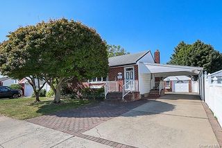 119 S 6th Street, Bethpage, NY 11714