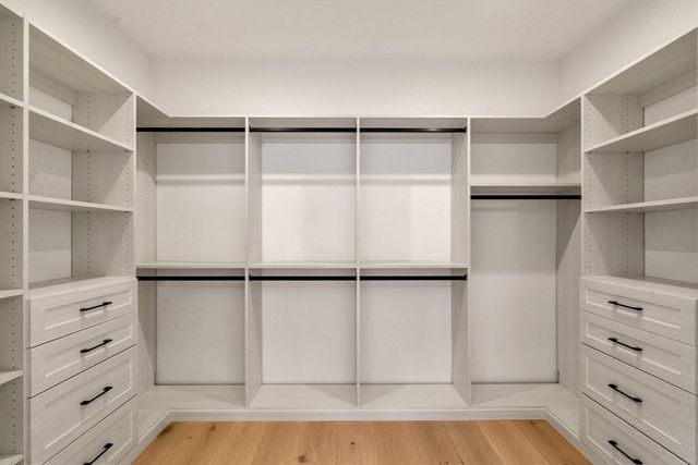 71 Cloverdale 1, Newton, MA 02461