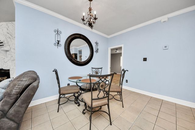 12218 Taylors Crossing Drive, Tomball, TX 77375