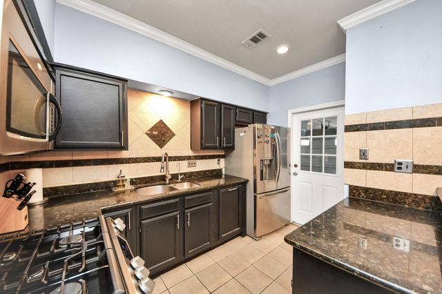 12218 Taylors Crossing Drive, Tomball, TX 77375