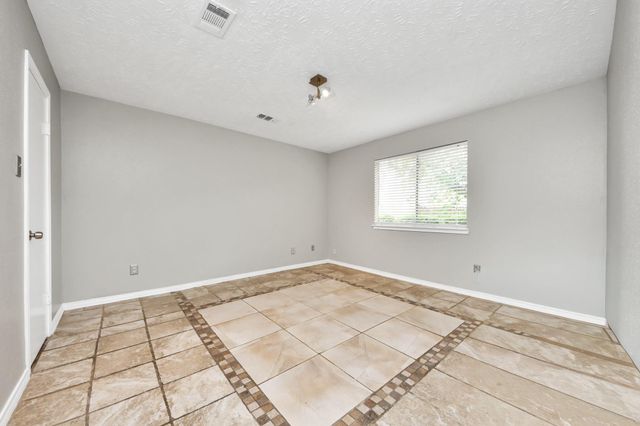 12218 Taylors Crossing Drive, Tomball, TX 77375