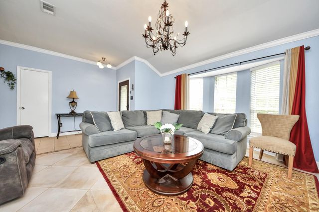 12218 Taylors Crossing Drive, Tomball, TX 77375