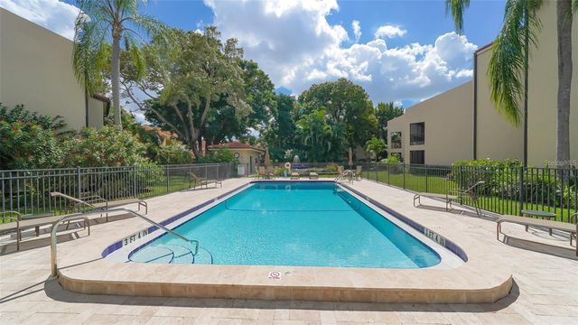 800 HUDSON AVENUE 106, Sarasota, FL 34236