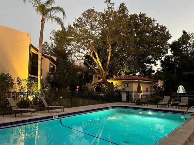 800 HUDSON AVENUE 106, Sarasota, FL 34236