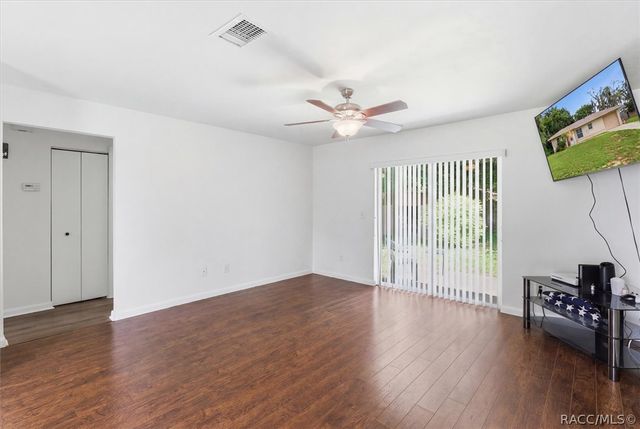 906 Oak Street, Inverness, FL 34452