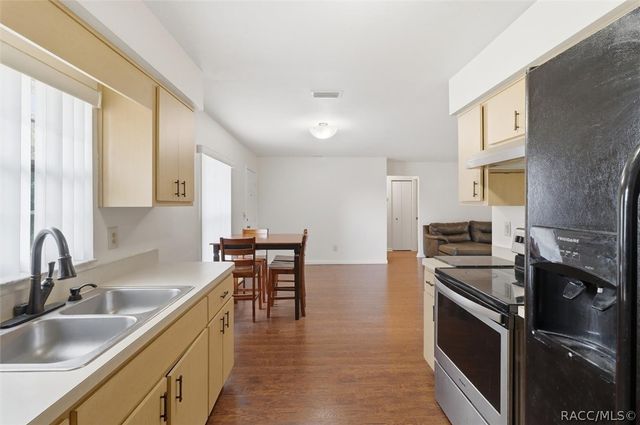 906 Oak Street, Inverness, FL 34452