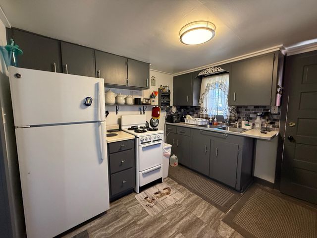 6321 Elk Lake Road, Gladwin, MI 48624