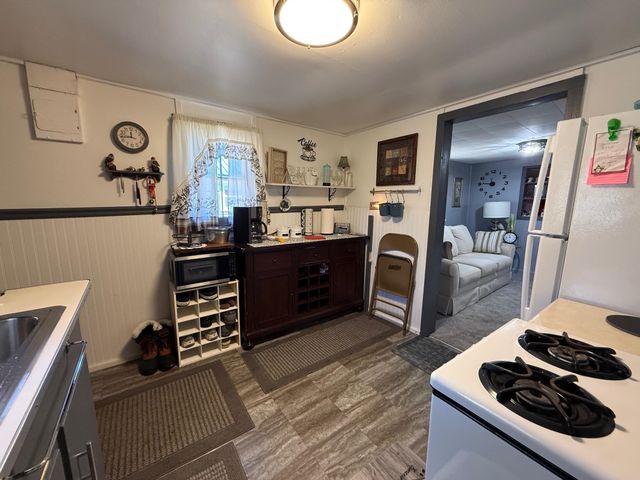 6321 Elk Lake Road, Gladwin, MI 48624
