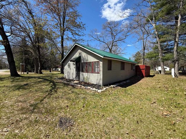 6321 Elk Lake Road, Gladwin, MI 48624