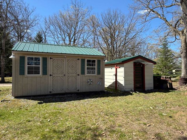 6321 Elk Lake Road, Gladwin, MI 48624