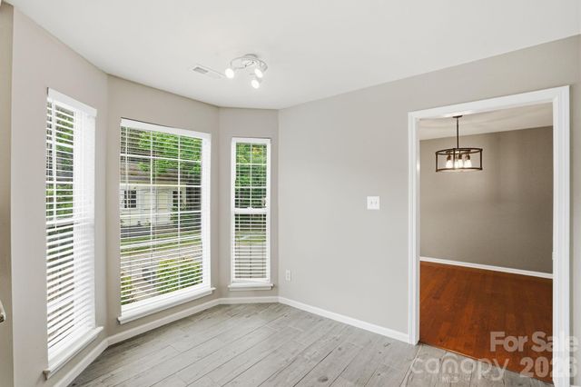 6914 Weirton Place, Charlotte, NC 28226