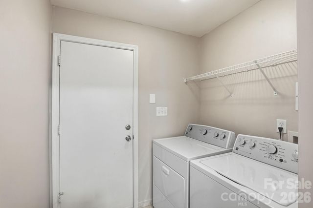6914 Weirton Place, Charlotte, NC 28226