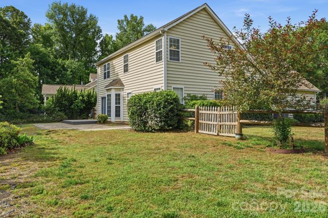 6914 Weirton Place, Charlotte, NC 28226