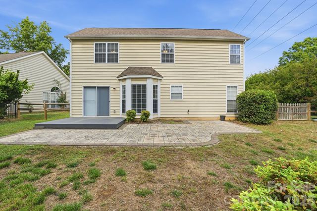 6914 Weirton Place, Charlotte, NC 28226