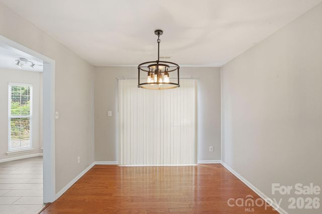 6914 Weirton Place, Charlotte, NC 28226