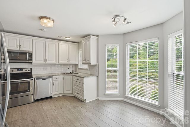 6914 Weirton Place, Charlotte, NC 28226