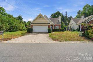 6914 Weirton Place, Charlotte, NC 28226