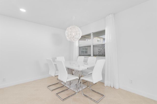 160 Brittany, Delray Beach, FL 33446