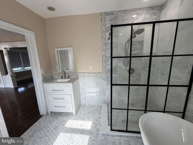 6416 OVERBROOK AVE, Philadelphia, PA 19151