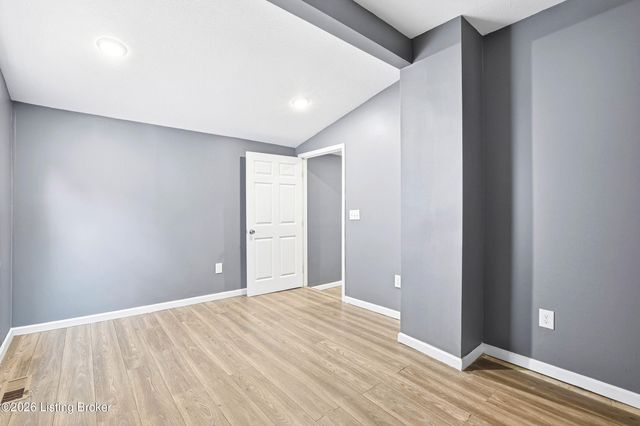 2329 W Lee St, Louisville, KY 40210
