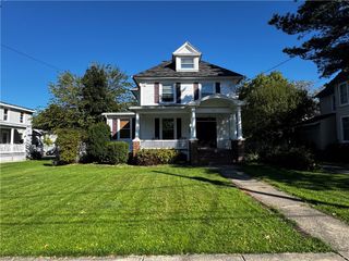 133 East Genesee Street, Auburn, NY 13021