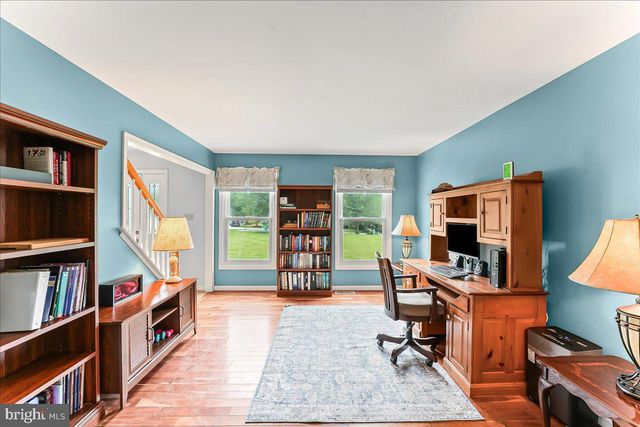 237 COUNTRY DR, Oxford, PA 19363