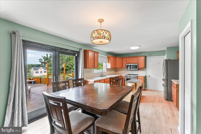 237 COUNTRY DR, Oxford, PA 19363