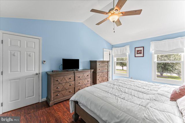 237 COUNTRY DR, Oxford, PA 19363