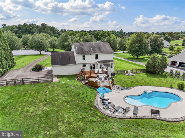 237 COUNTRY DR, Oxford, PA 19363