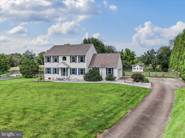 237 COUNTRY DR, Oxford, PA 19363